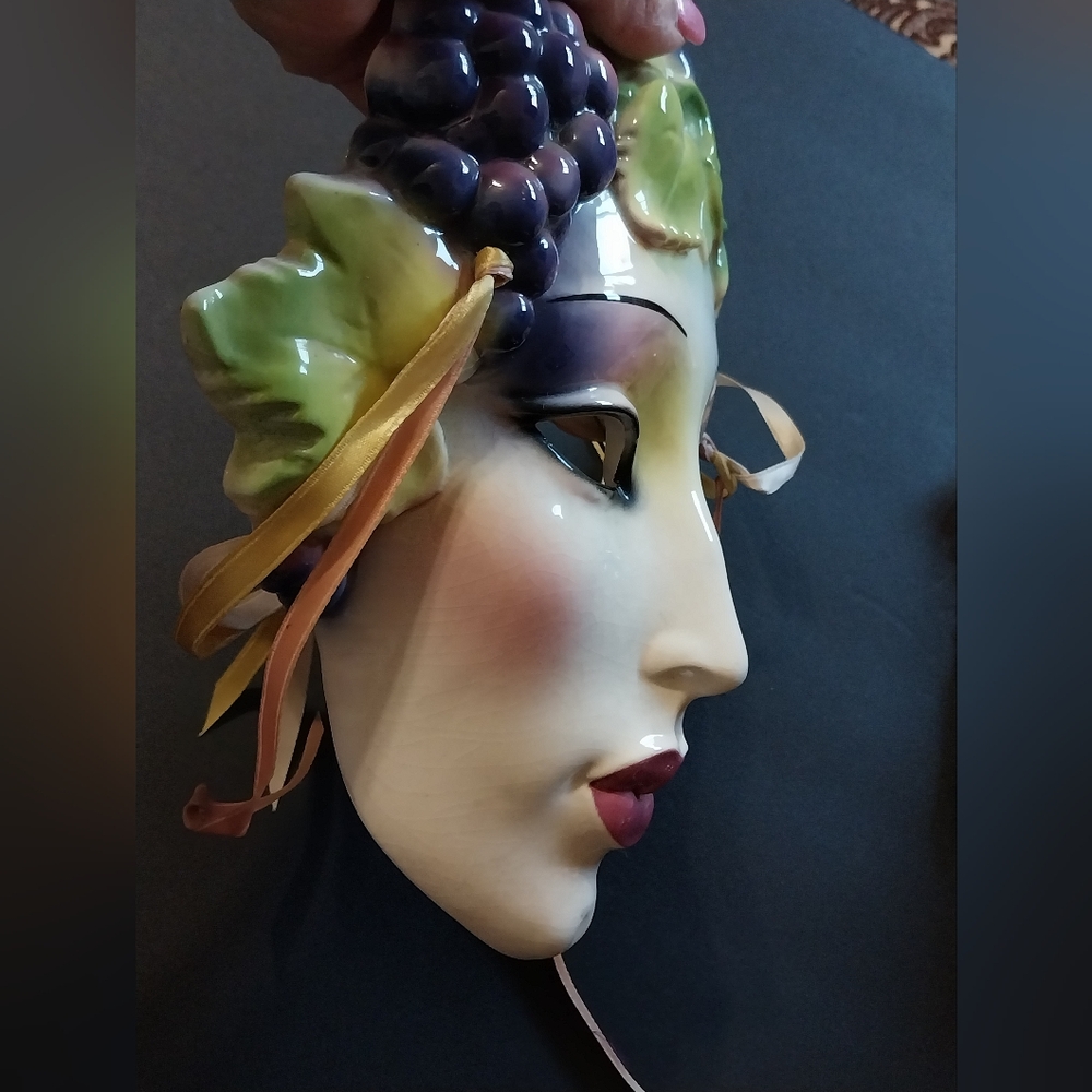 Elegant Ceramic Face Mask with Grape and Leaf Design